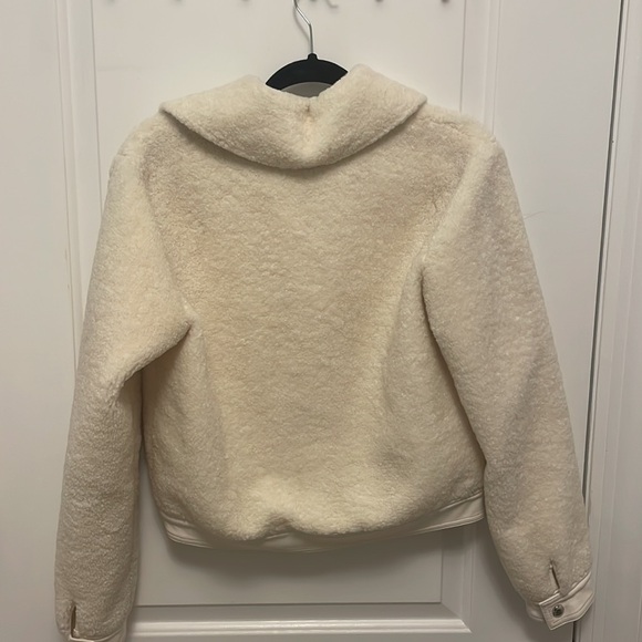 Urban Outfitters Jacket - Picture 3 of 4